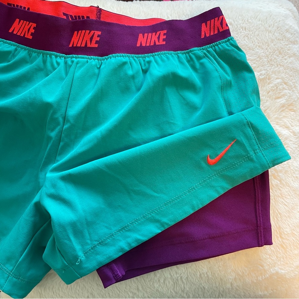 Girls’ L Nike Dri-Fit Athletic Shorts with Undershort / Bike Short